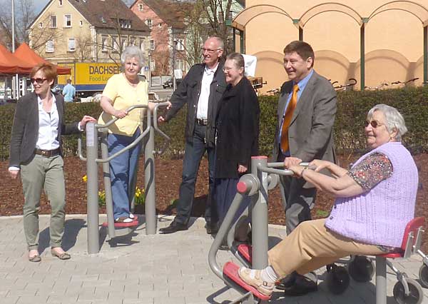 Neuer Bewegungsparcours neben dem Burkhard-von-Seckendorff-Heim eingeweiht